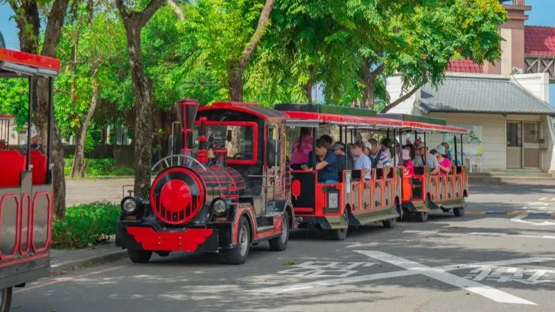 蒜頭糖廠遊園車